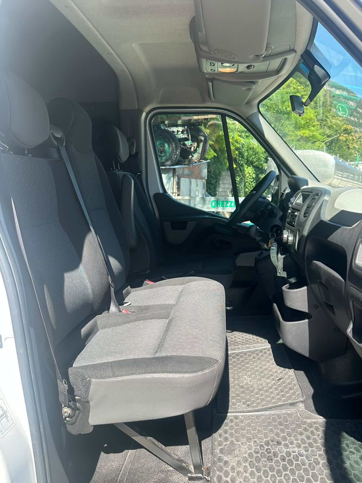 Minibus NCC GP Viaggi per transfer aeroporti e stazioni in Trentino